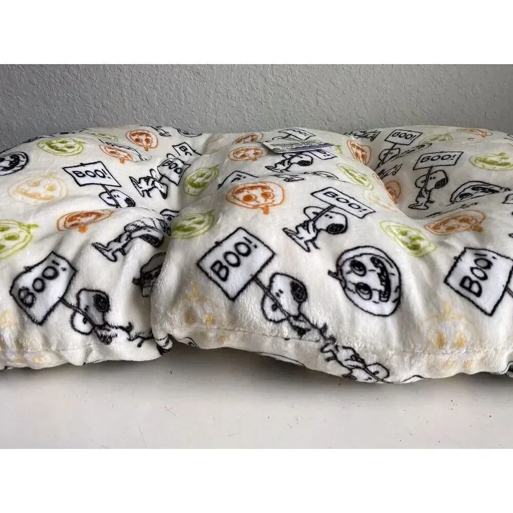 PEANUTS SNOOPY Halloween Dog Cozy Pet BED Super Soft Jack O Lantern BOO 39 X 26”